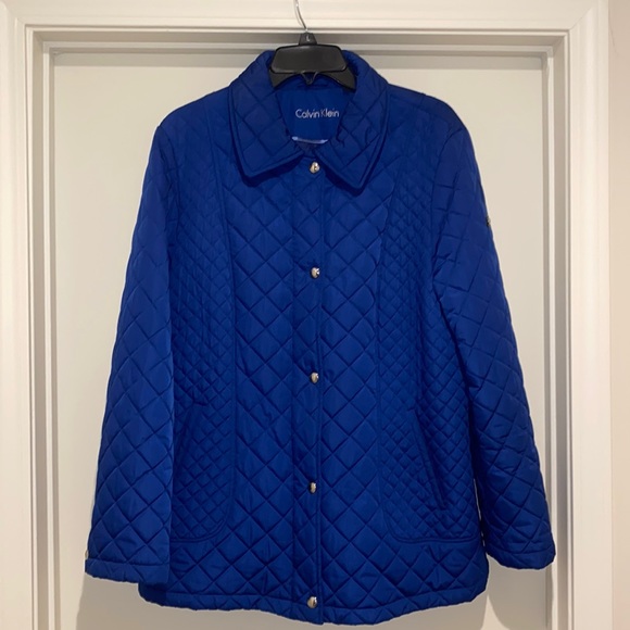 Calvin Klein Quilted Women’s Coat - Picture 2 of 8